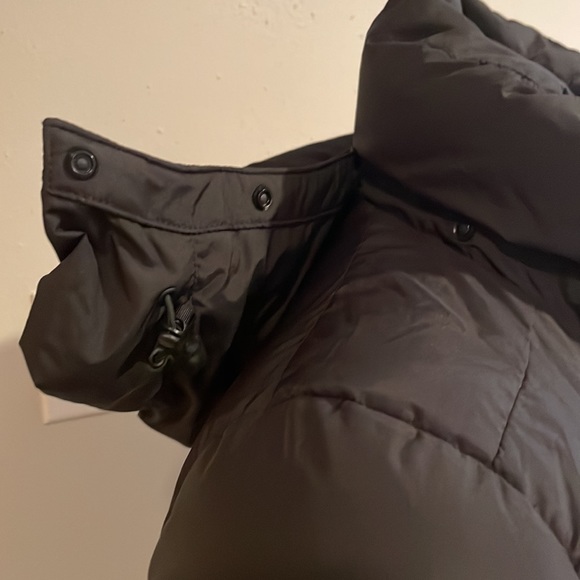 Long Black North Face Women’s Black Puffer Jacket W Metropolis TNF Black - Picture 7 of 14